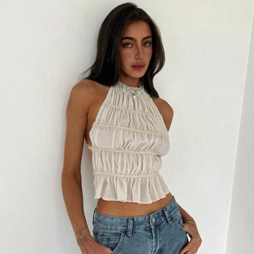 Boutique Backless Top - Picture 2 of 3